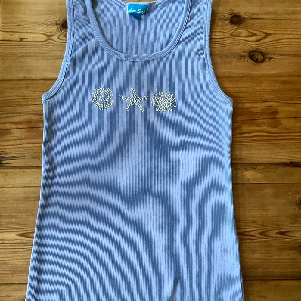 Embellished tank top.